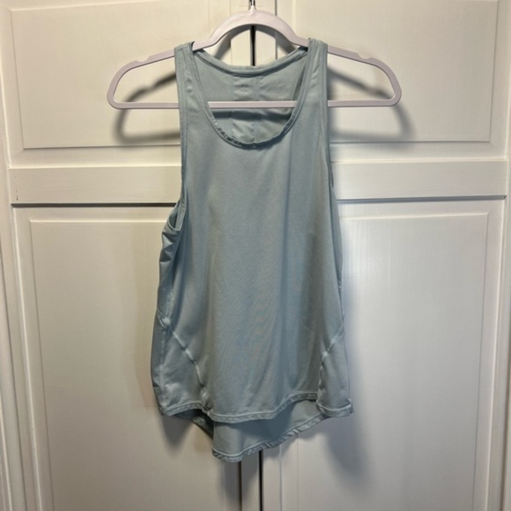 Sweaty Betty Energize Lightweight Curved Hem Workout Tank Size XS color Blue